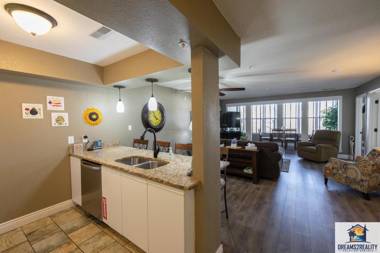 2Br Walk-In Condo - Near The 76 Strip - Pool - Free Tickets Included - Clc-6 Μπράνσον Εξωτερικό φωτογραφία