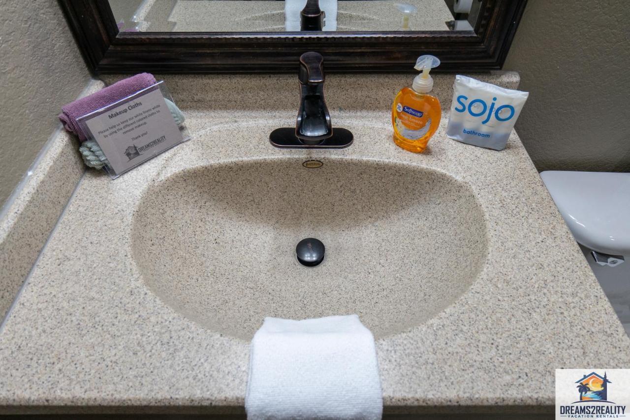 2Br Walk-In Condo - Near The 76 Strip - Pool - Free Tickets Included - Clc-6 Μπράνσον Εξωτερικό φωτογραφία