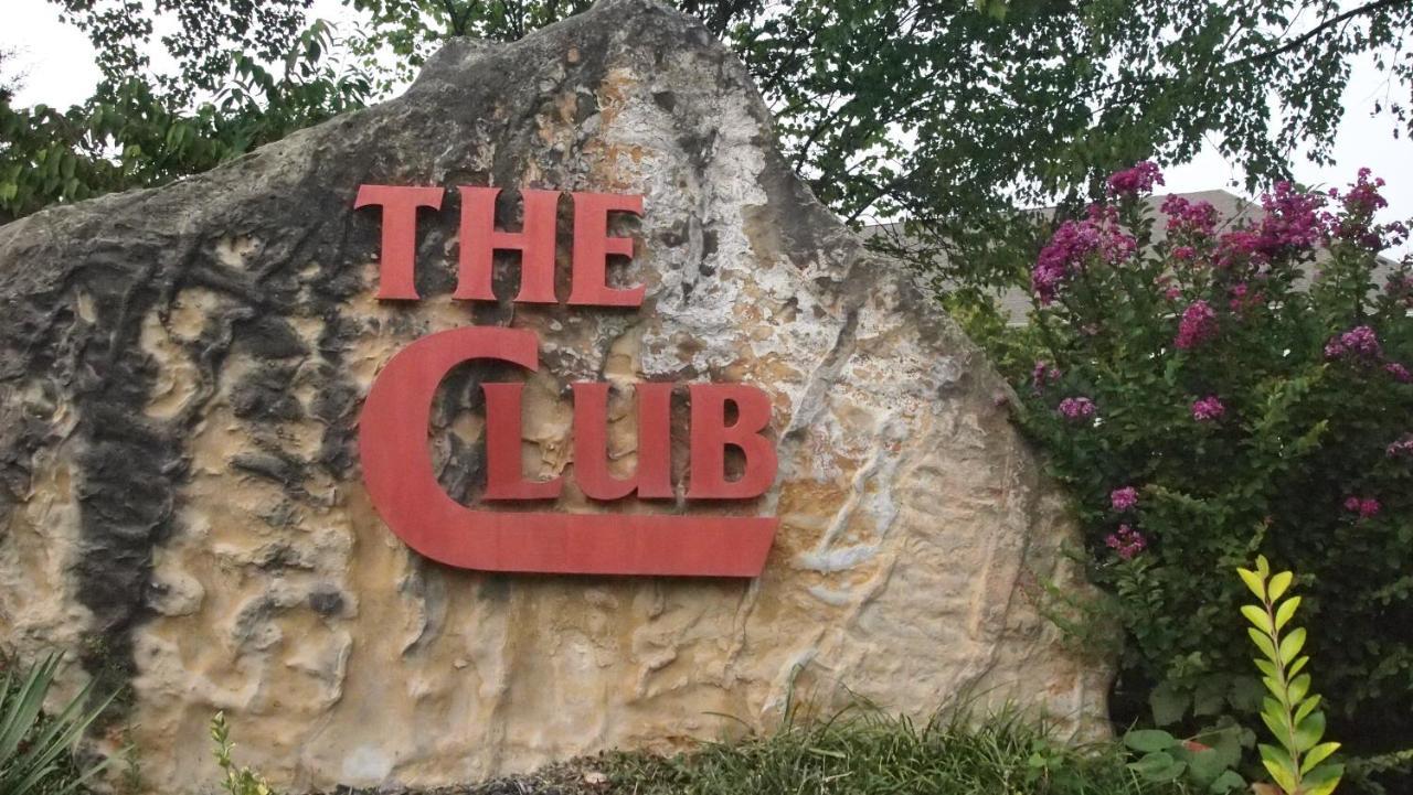 2Br Walk-In Condo - Near The 76 Strip - Pool - Free Tickets Included - Clc-6 Μπράνσον Εξωτερικό φωτογραφία
